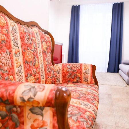 Stefania Apartment Centre Prague Ngoại thất bức ảnh